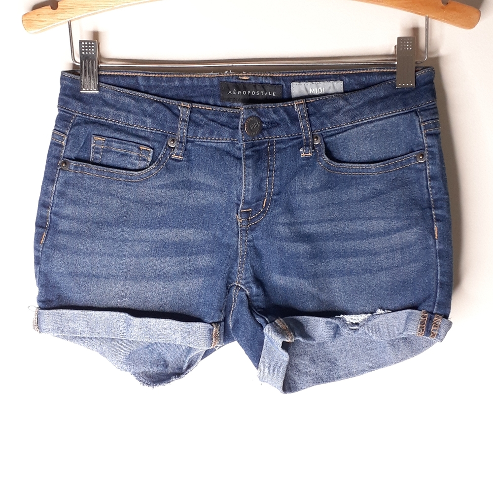 🎉 Aeropostale women's Midi low rise jean shorts size 0